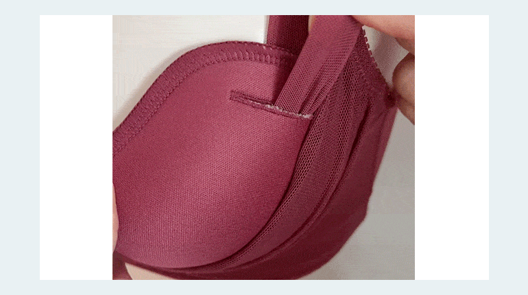 ノンワイヤーでも妥協しないホールド感