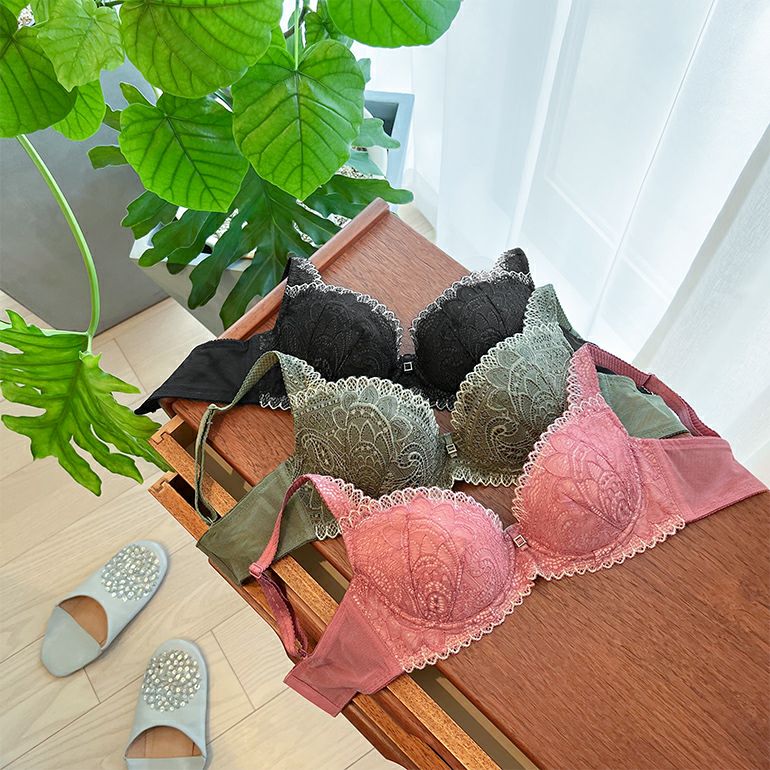 ブラデリス　ジャスミンブラ　D65 カーキ　未使用 BRADELIS New York - ブラデリス ジャスミンブラ D65 カーキ 未使用の