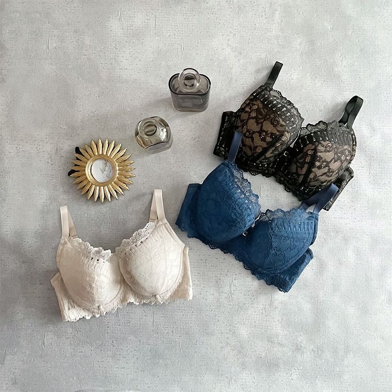 【新品タグ付】ワコール★Lesiage・ネイビー★E80L（定価¥9,570） Lingè Noël ランジェノエル 可憐小花刺繍 ブラ＆ショーツセット BZL311