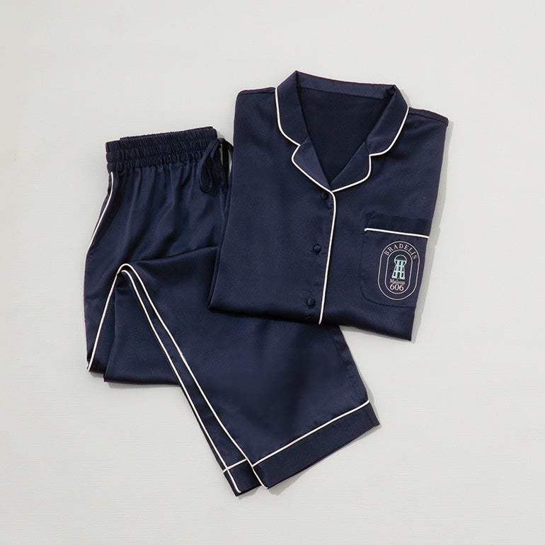 ブラデリス シルクロングスリーブパジャマ